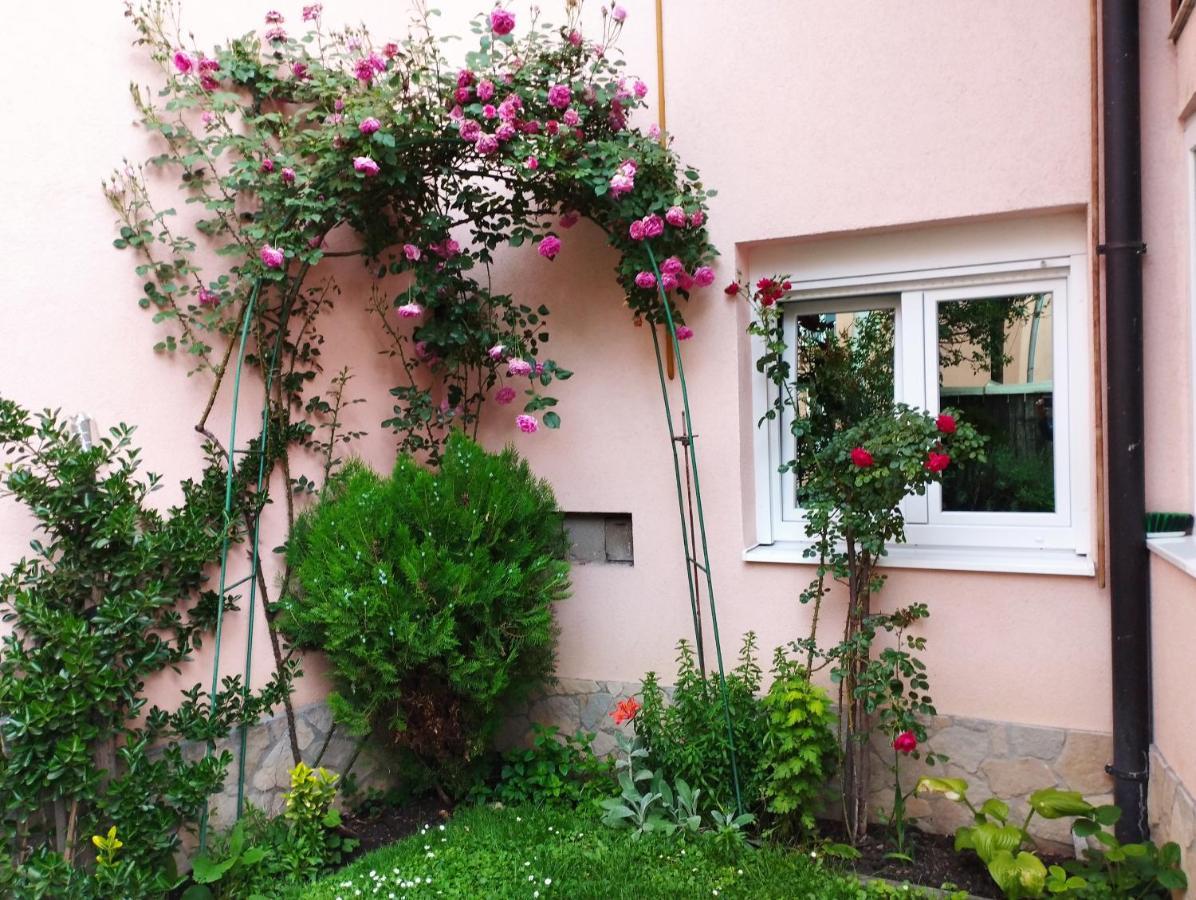 Apartman Medrese SJJ Exteriör bild